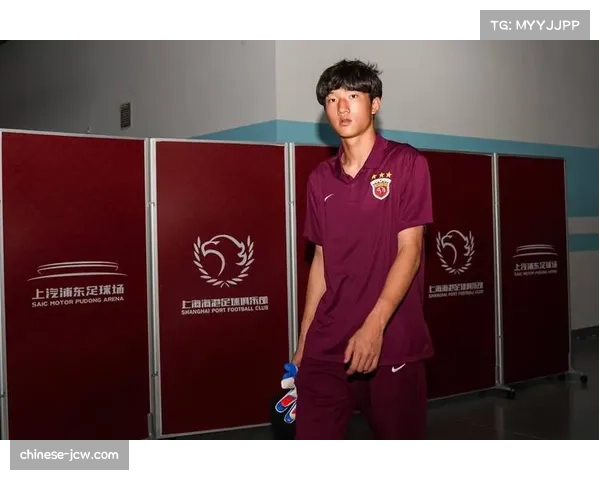 B名单政策提供灵活空间 年轻球员可兼顾中超中乙